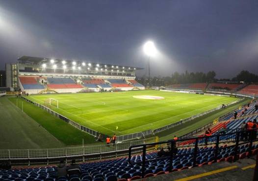 El estadio MOL Aréna Sóstó donde jugará Deiby Flores.