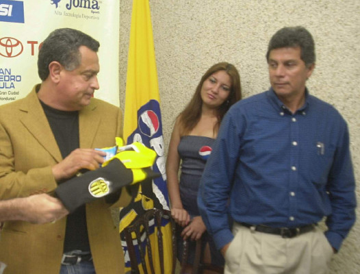 Juan de Dios Castillo, y su carrera en Honduras.