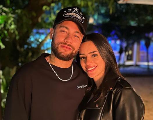 Una modelo asegura que tuvo un encuentro con Neymar y lo que reveló sobre Messi: “Me envió un mensaje”