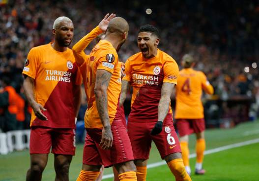¡Xavineta onfire! Barcelona vence al Galatasaray y avanza a los cuartos de la Europa League antes del Clásico contra Real Madrid