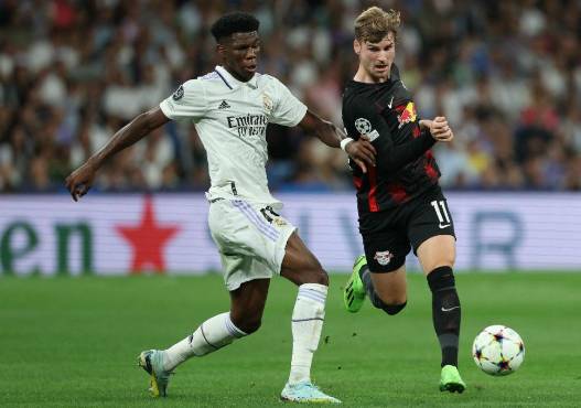 Real Madrid y Leipzig no se regalan nada en el Santiago Bernabéu. Duelo muy cerrado.