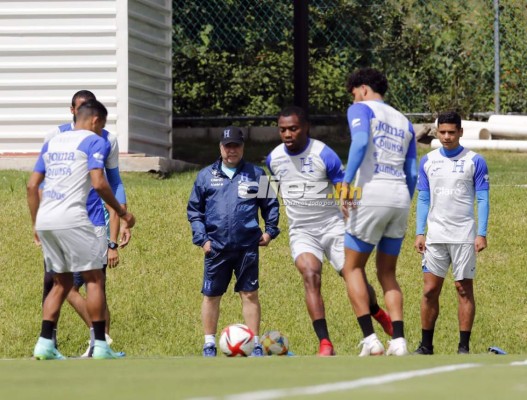 ¡Bromas, risas y camaradería! Así fue el cierre del primer microciclo del 'Bolillo' Gómez con Honduras