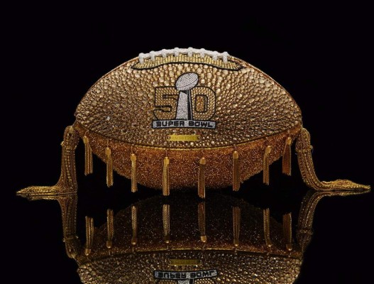 Los espectaculares diseños de balones conmemorativos al Super Bowl 50