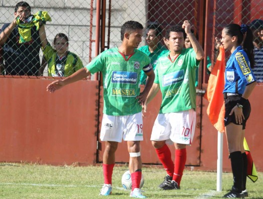 Las árbitras más lindas y talentosas que rompieron con una profesión diseñada para hombres