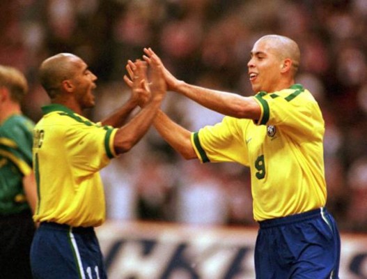 FOTOS: Este es el club de los pelones del deporte