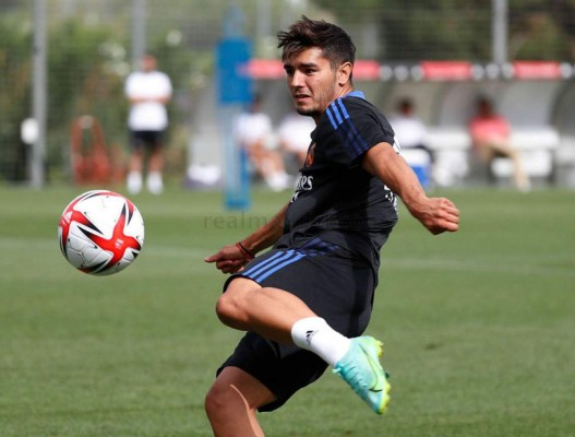 Así fue el primer 11 de Ancelotti en el Real Madrid: Nuevos capitanes y triunfo en juego amistoso