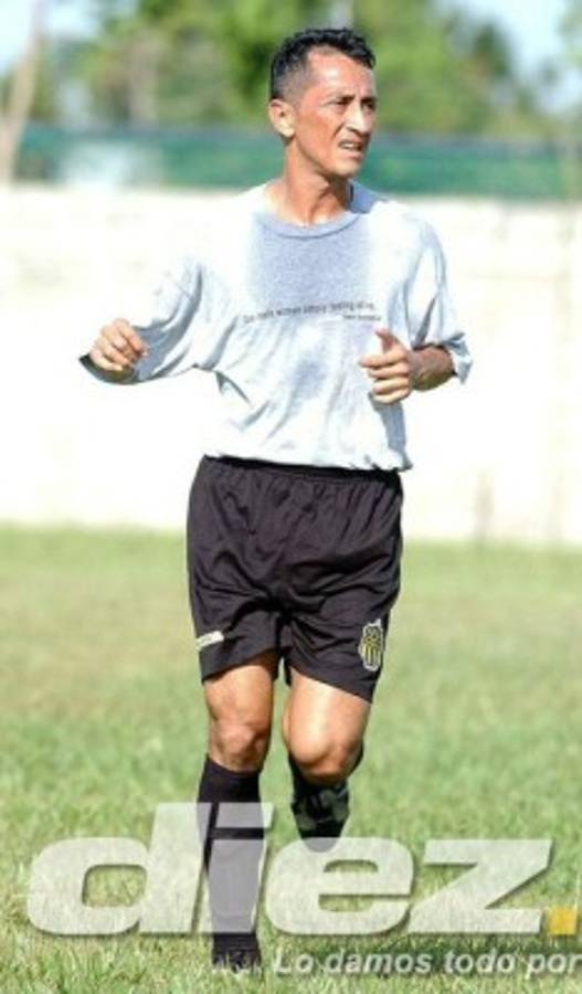 Algunos grandes jugadores hondureños que no lograron salir al extranjero