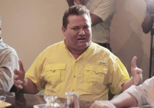 La participaciÃ³n del presidente de Real Sociedad, Ricardo Elencoff, fue polÃ©mica en la reuniÃ³n de este martes de la Liga Nacional en la que se elaborÃ³ el calendario del Torneo Clausura.Primeramente, el mandamÃ¡s del equipo que estÃ¡ en semifinales del presente Torneo Apertura, lamentÃ³ que sea el Gobierno y no la Liga Nacional que organice la Copa Presidente, pero dejÃ³ claro que su equipo participarÃ¡ con todo gusto debido que los clubes de provincia esperan con ansias este tipo de torneos. 'Hay gente de aquÃ­ (Liga Nacional) no estÃ©n a favor', afirmÃ³ Elencoff.