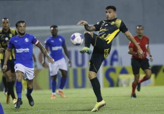 Real EspaÃ±a vs Honduras Progreso jornada # 3 torneo clausura 2021020-Real EspaÃ±a se apoya de un autogol para derrotar a un aguerrido Honduras Progreso El Real EspaÃ±a doblegÃ³ al Honduras Progreso y suma su primer triunfo del Clausura 2021.- Ramiro IvÃ¡n Rocca es un futbolista argentino