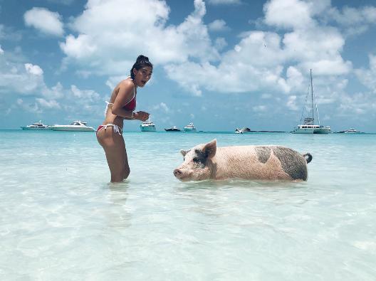 Se casó la hija del técnico más polémico del mundo: triunfa como empresaria y es una belleza