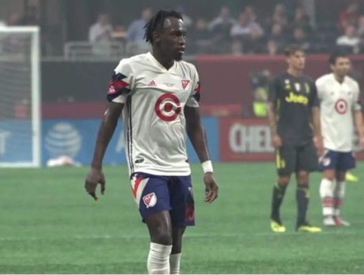 El notable cambio físico de Alberth Elis desde su debut con Olimpia hasta la actualidad