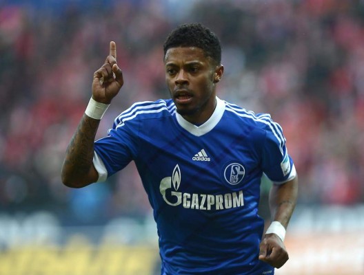 Michel Bastos regresa a Brasil y firma con el Sao Paulo