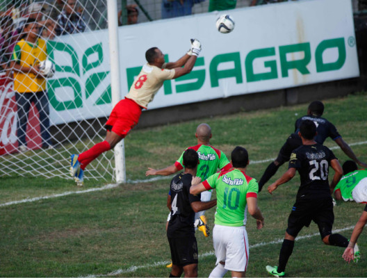 EN VIVO: Olimpia le gana 2-0 a Marathón