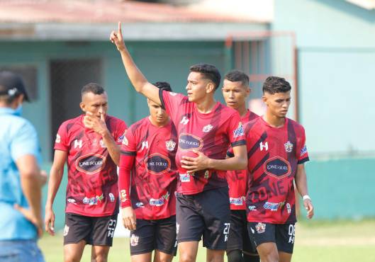 Lone FC no ha obtenido los mejores resultados jugando en casa en el actual torneo.