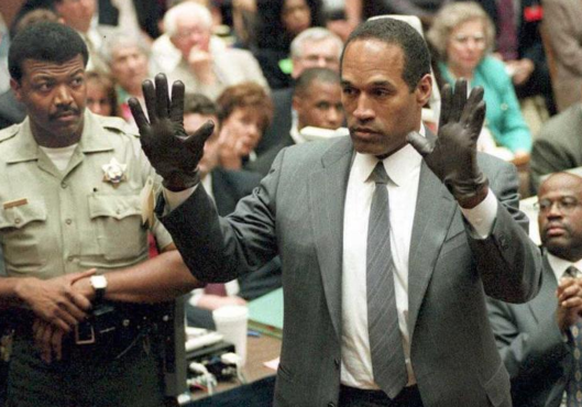 ¿De qué murió O. J. Simpson, exjugador de la NFL acusado de matar a su exmujer y su amigo?