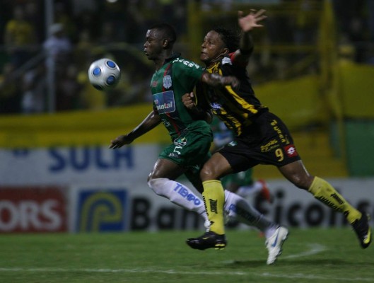 FOTOS: Carlos Pavón y sus mejores momentos contra Marathón