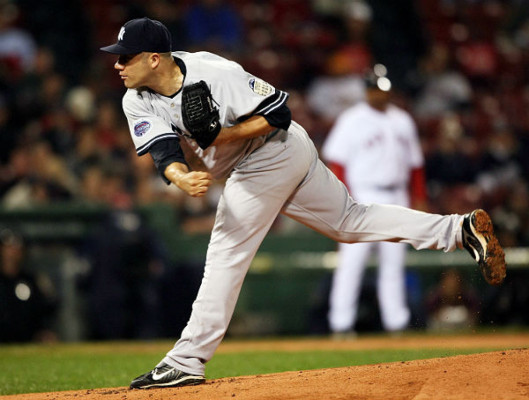 Orioles firman al lanzador Alfredo Aceves