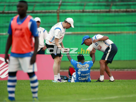 Marvin Chávez y la lesión que lo deja fuera de la Uncaf.