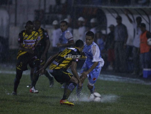 15 fotos de Ángel 'El Sacerdote' Castro en su etapa de futbolista