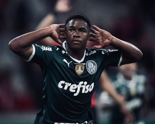 Real Madrid pagó 60 millones por su fichaje, sigue sin marcar un gol en este 2023 y lo manda a terapia