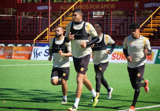 Getsel Montes: “Jafeth Soto y los compañeros me preguntan por qué no soy convocado a la Selección de Honduras”