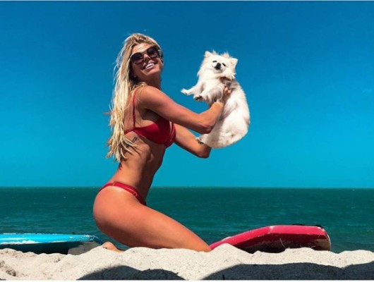 Así era Carolina Bittencourt, la hermosa modelo ex pareja de Ronaldo