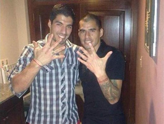 Los hermanos de los grandes futbolistas que viven a su sombra