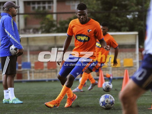El nuevo 11 titular con el que la UPNFM pretende sorprender a Olimpia en su debut