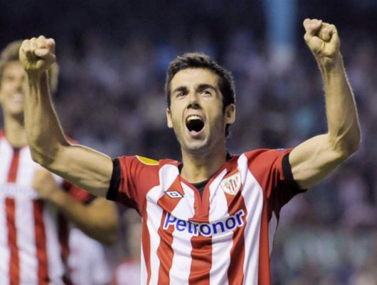 Los futbolistas que han estado al menos 10 temporadas en su equipo actual