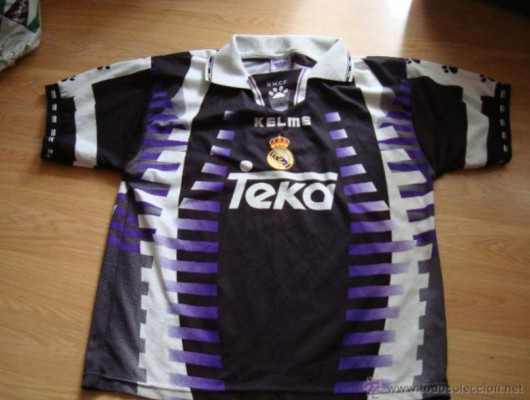 ¿Cuál tuviste? Las camisetas más feas del Real Madrid elegidas por la propia afición