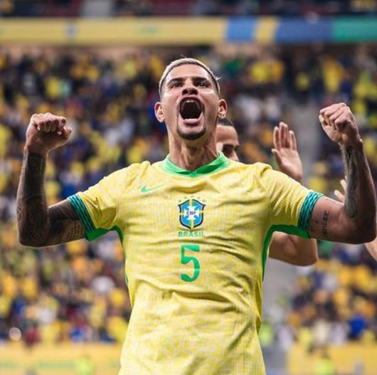 Guardiola renovó con Manchester City y pide un fichaje de 105 millones: “Le gusta mi fútbol, ya hemos hablado”