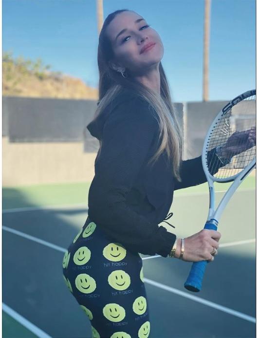 Nueva vida: Ashley Harkleroad, de ser la número 39 del mundo del tenis a vender fotos y videos íntimos
