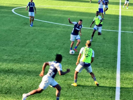 Falero toma el control: así se prepara la Sub-23 de Honduras que buscará llegar a los Olímpicos de Tokio 2021