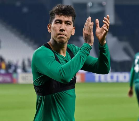 Duro golpe para Firmino en Arabia: sacrificado por el nuevo fichaje y volvería a la Premier League con otro club