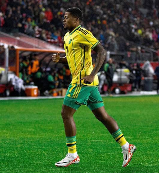 Rechazó ir a la Copa América y se fue de vacaciones al país rival: el tremendo desplante de Leon Bailey a Jamaica
