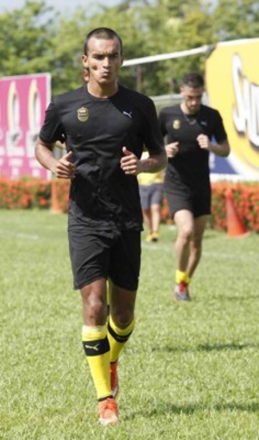 ¡SIN CHINO Y ZALAZAR! Así sería el 11 de Real España para jugar ante Olimpia