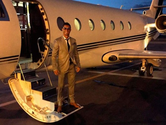 ¡Solo lujos! ¿En que invierte su dinero Cristiano Ronaldo?