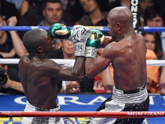 Así fue la última pelea del boxeador norteamericano Floyd Mayweather Jr.