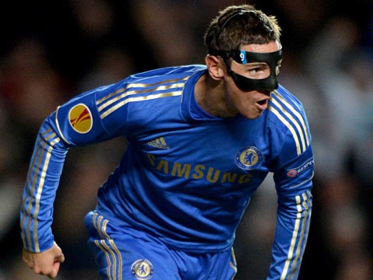 'Choco' Lozano se une al club de los jugadores enmascarados