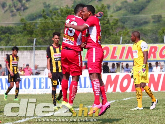 Fiesta en Tocoa: Real Sociedad celebra y va a su cuarta final