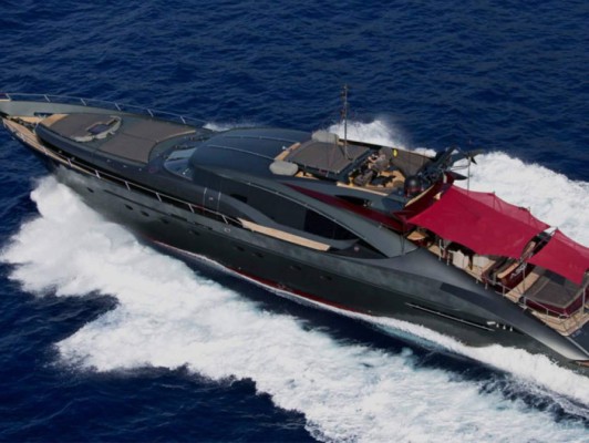 De una casa vieja con camas sostenida por ladrillos a los secretos de la riqueza de Cristiano Ronaldo