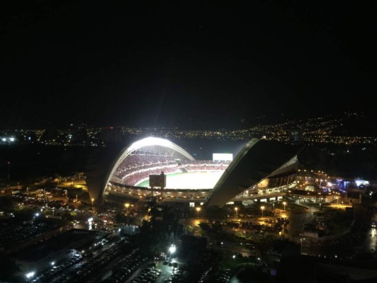 En Honduras se remodelará el Nacional y El Salvador tendrá un nuevo estadio