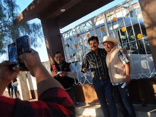 Entre muerte, acusaciones de fraude y política; así es la vida de Rubí tras su fiesta de XV años