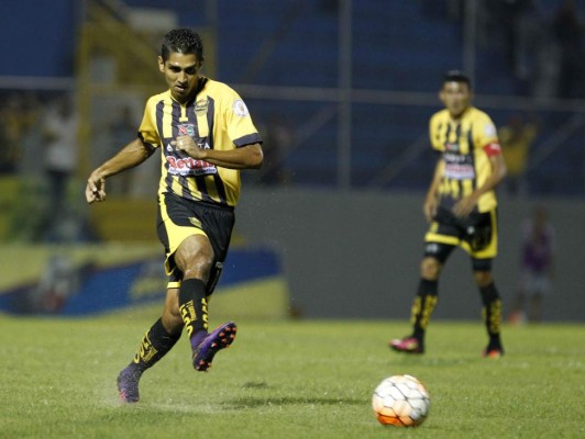 ¡Tres juegan burocrático en EUA! El 11 del Real España que ganó por última vez en el Yankel