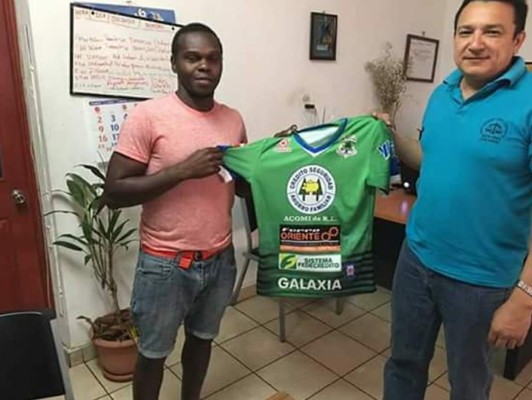 RUMORES Y FICHAJES: Marathón ficha a Marvin Chávez y Henry Figueroa iría a México