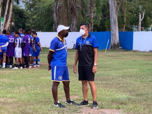 Lágrimas y tristeza: así fue el último día y despedida de 'Chato' Padilla en el Victoria