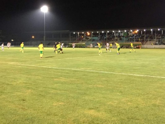 Olanchito pone mano en su estadio para que Social Sol vuelva a Primera