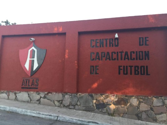 ¡De lujo! Esta es la nueva casa del hondureño Cristian Cálix en México