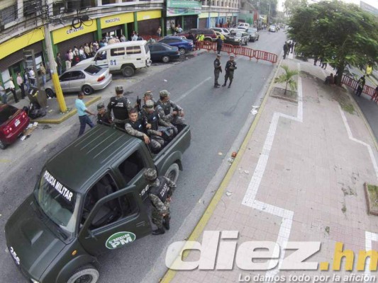 Las mejores imágenes de ambiente Real España-Olimpia.