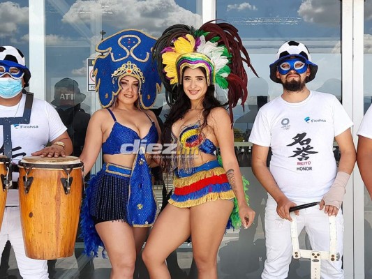 ¡Tambores, baile y belleza! Así despidieron a la Selección de Honduras que viajó Tokio para jugar los Olímpicos